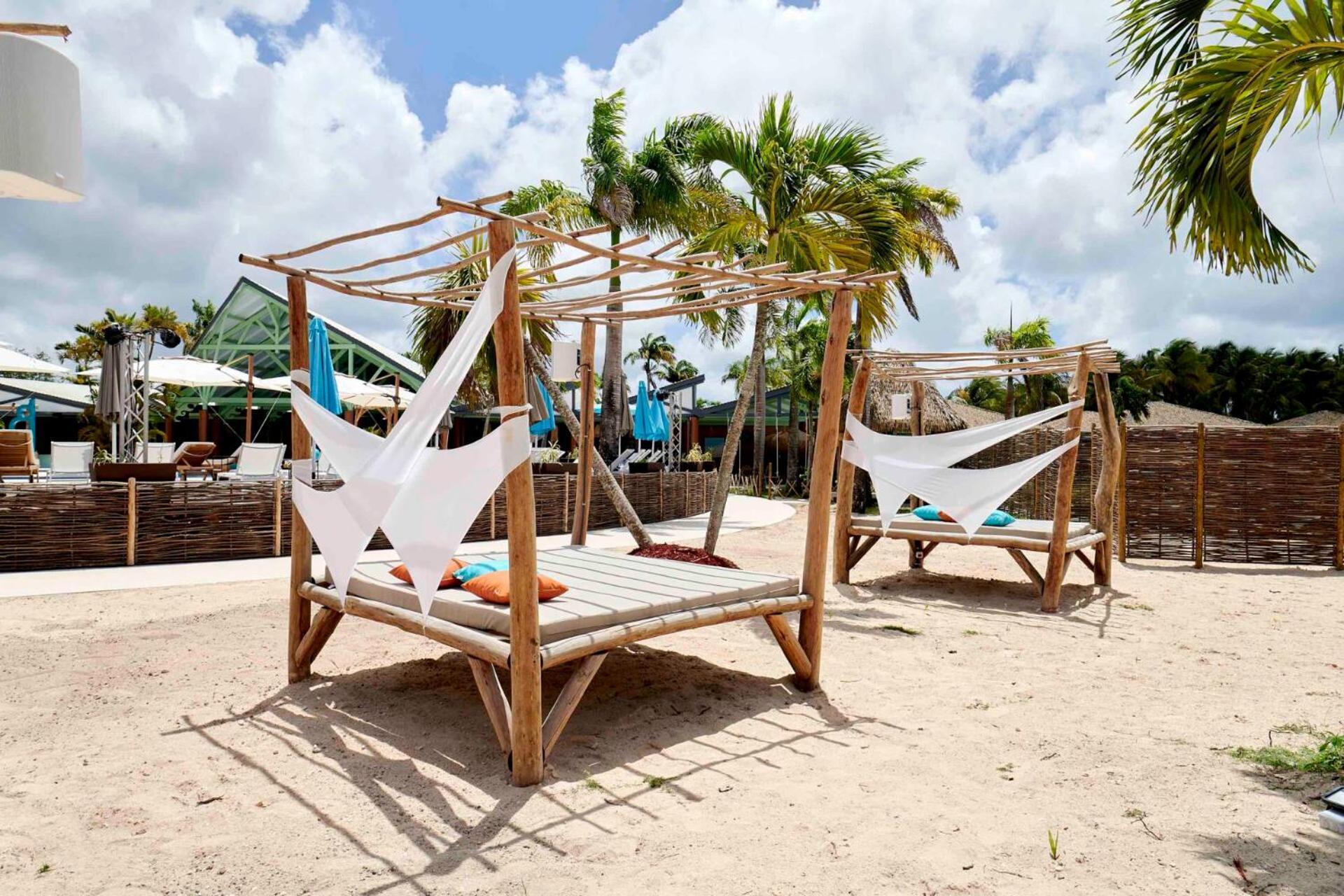 L Oralya - Blue Dream, Plage, Piscine, Restaurant Grand-Bourg  Exterior foto